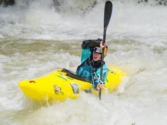 Evy Leibfarth '25 Kayaks Green River Race