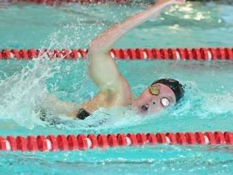 Siena Senn '22 swimming