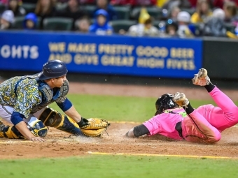 Savannah Banana player Eric Jones ’19 in action