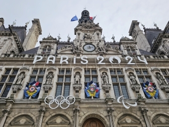 View of Olympic rings in front of Paris City Hall 2024 