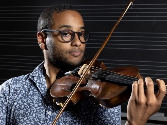 Marcus Pyle playing violin