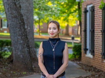 Nhi Huynh Sustainability Scholar