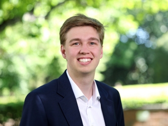 Headshot of Will Dooley