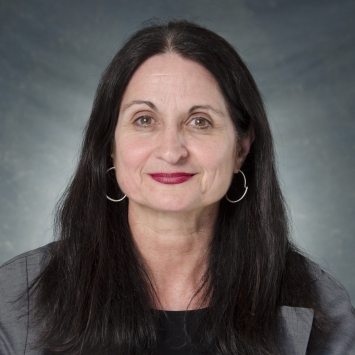 Magdalena Maiz-Peña Headshot